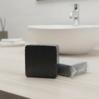 Jabón 30 grs. Linea BLACK exclusiva - Envoltorio ART - Pack traslúcido